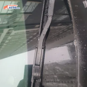 Gat mua silicone J Thinhphatauto 1 Gat mua silicone J Thinhphatauto 1